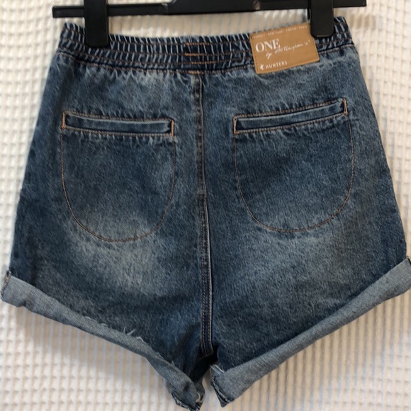 COPY - One Teaspoon Hunters Denim Shorts - Picture 5 of 5